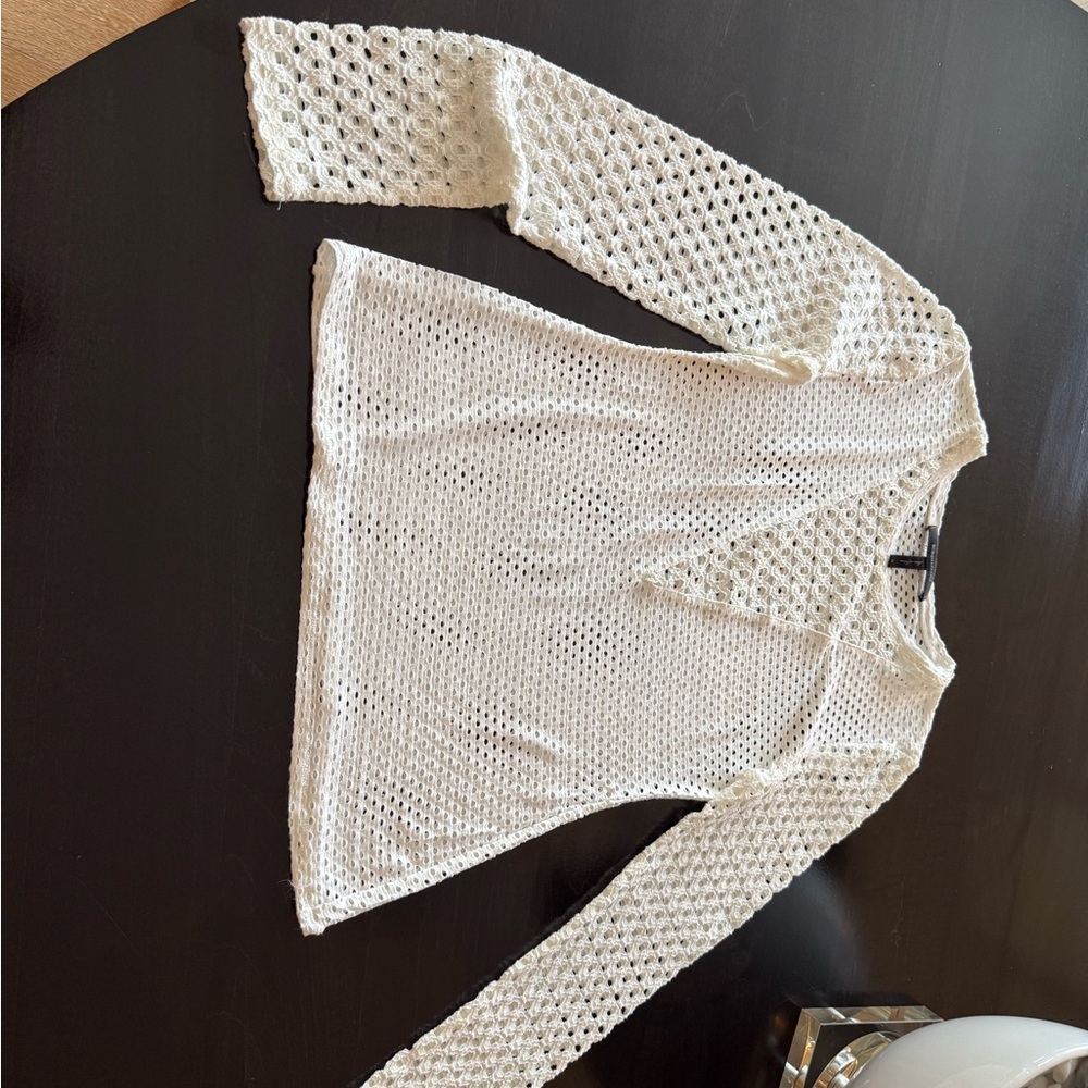 BCBGMaxAzria White Long Sleeve Cut Out Blouse